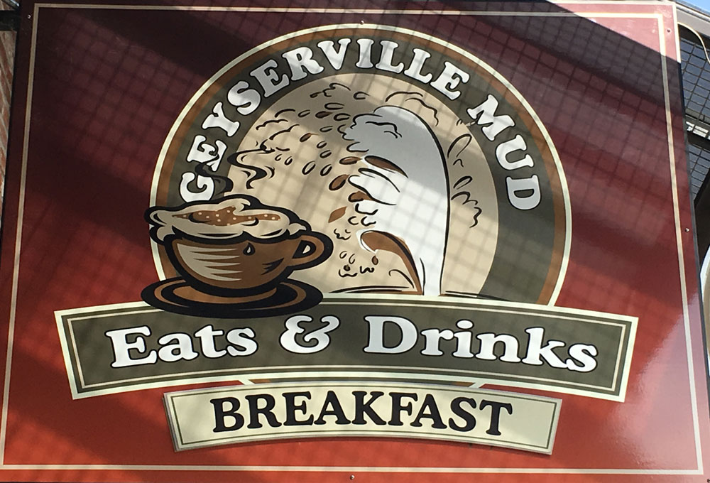 Sign for Geyserville Mud Eats & Drinks Breakfast